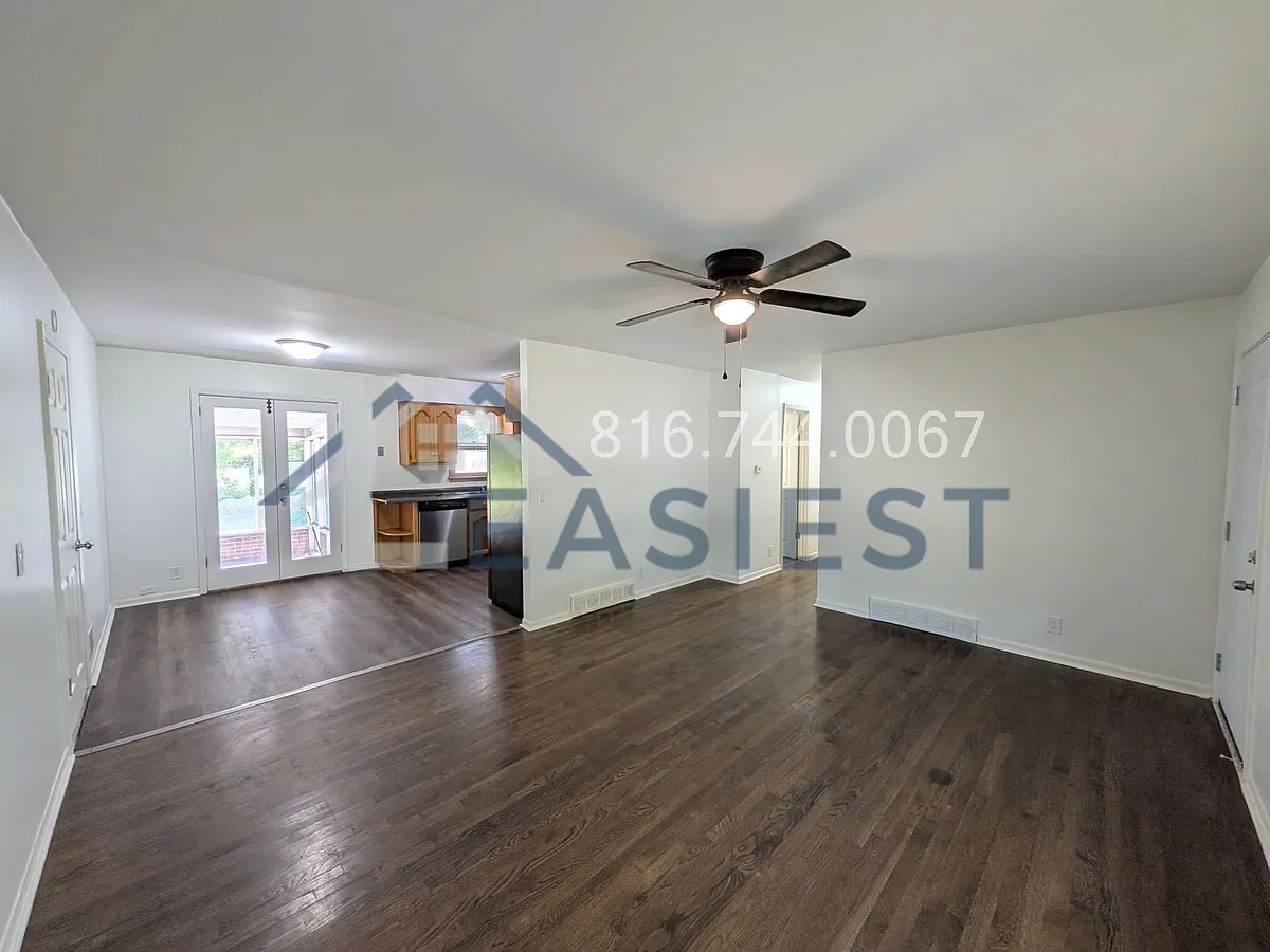 Building Photo - 6503 N Walrond Ave
