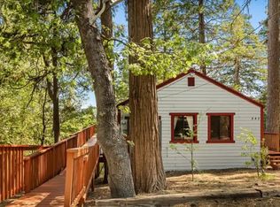 545 W Victoria Ct #1, Lake Arrowhead, CA 92352