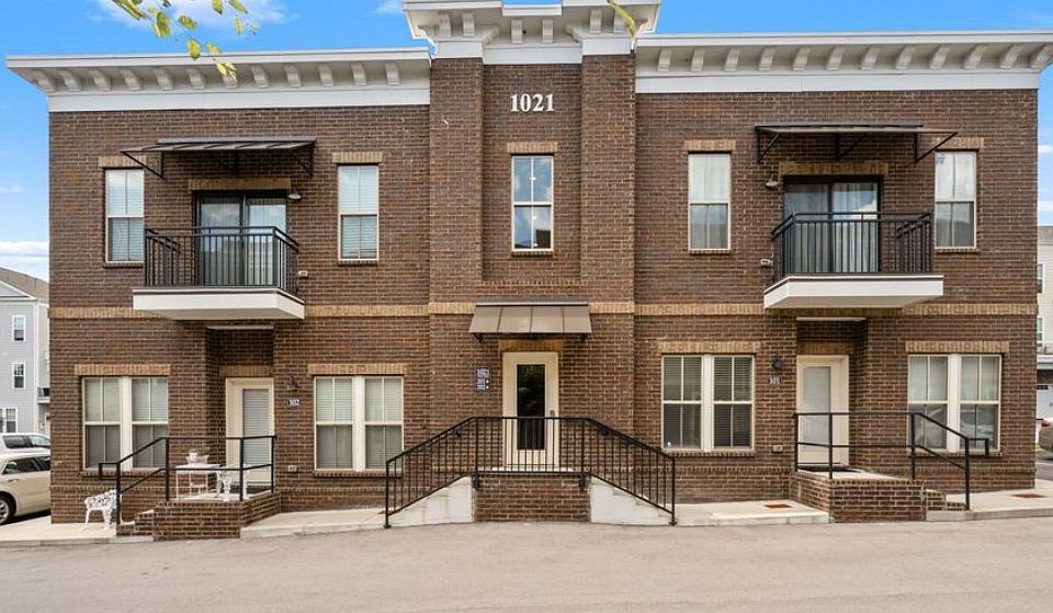 1st image of 1021 Vida Way #102
