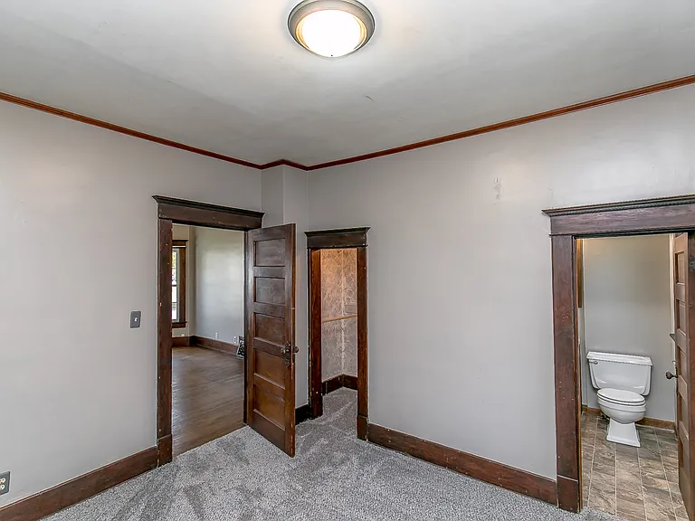 2991 Holdrege St — Photo 42