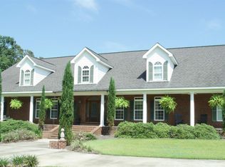 612 Colfax Station Dr, Statesboro, GA 30458