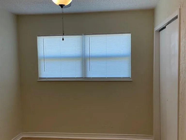 5108 Lamesa Ave — Photo 10