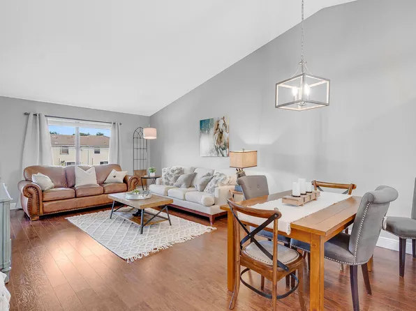 13155 Chadwick Ct, Wellington, FL