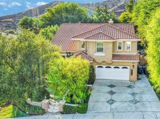28369 Falcon Crest Dr, Canyon Country, CA 91351