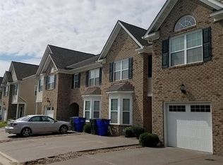 14 Rutland Dr, Hampton, VA 23666