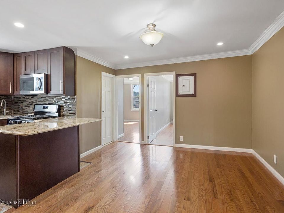 1st image of 1115 30th Dr APT 2F