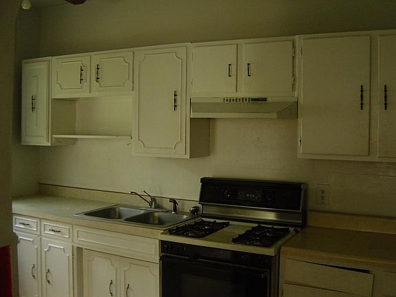 2nd image of 5238 N College Ave