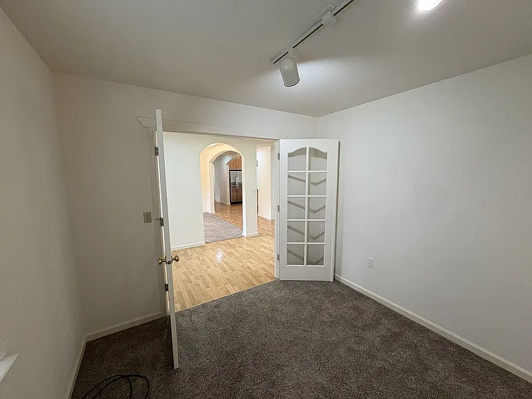 1714 Baker View Ct — Photo 10