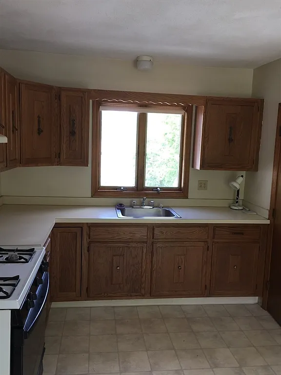 1 bed, 1.0 bath, 924 sqft, $2,000 — Photo 4