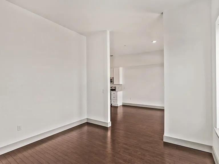 2407 8th Ave S #505 — Photo 31