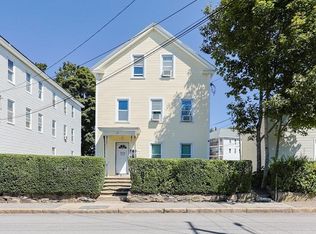 69 Lake St, Webster, MA 01570