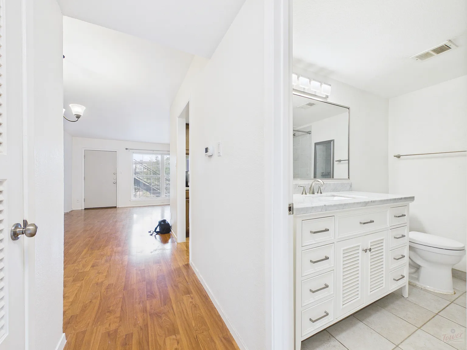 2425 Ashdale Dr Apt 60 — Photo 4