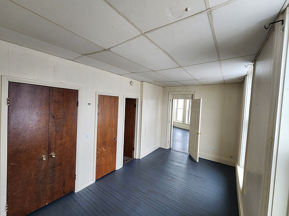 5th image of 3 Genesee St #11531001