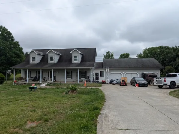 1393 Union Grove Rd, Harmony, NC 28634