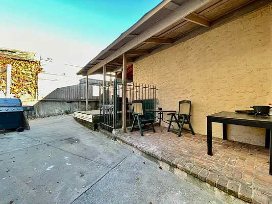 Rented by Oxford Property Group | media 22