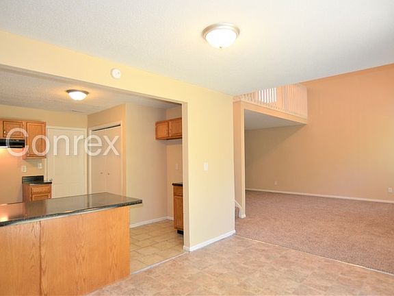 4th image of 5934 Draycott Dr