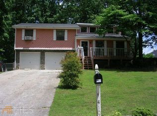 4102 Old River Rd, Ellenwood, GA 30294