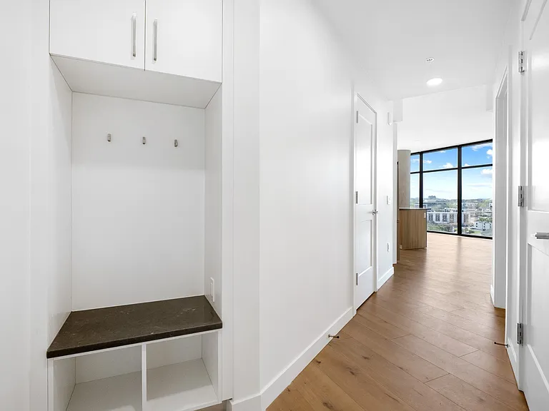 1212 Demonbreun St #1002 — Photo 23