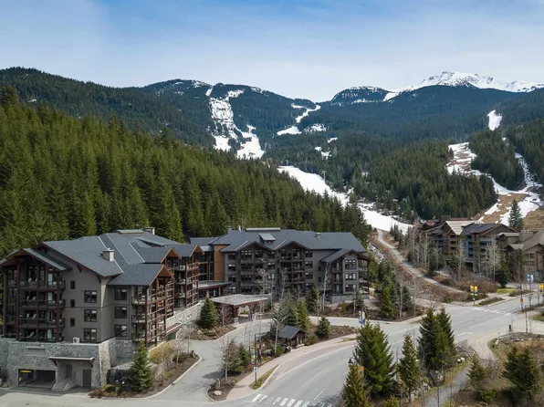 2020 London Ln #404C, Whistler, BC V8E 0B6