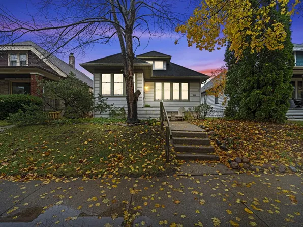 3460 North Pierce STREET, Milwaukee, WI 53212