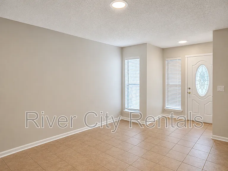 849 Candleknoll Ln — Photo 11