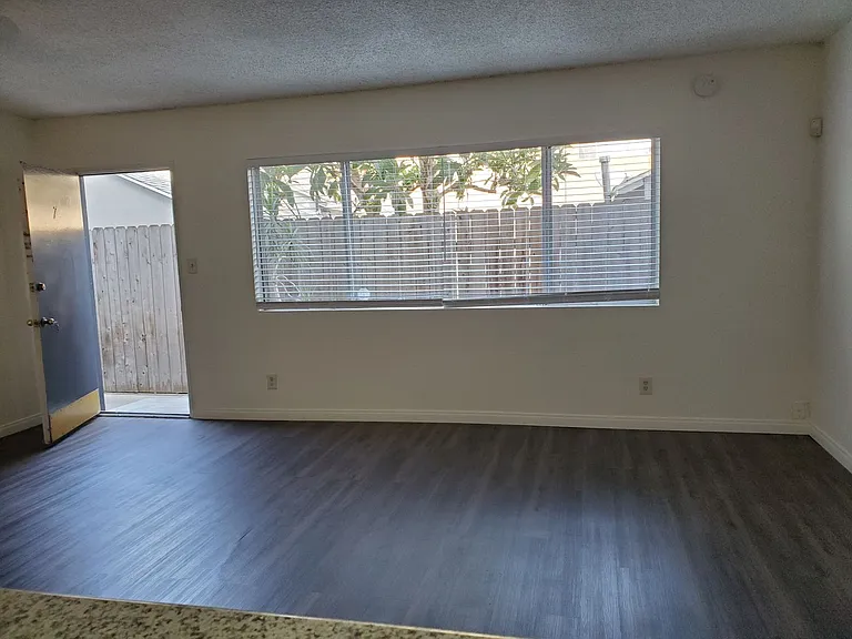 2025 Sepulveda Blvd — Photo 17