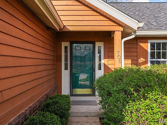 3rd image of 706 Cedar Bluff Ct