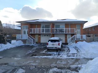3622 Molly Ave, Mississauga, ON L5A3M5