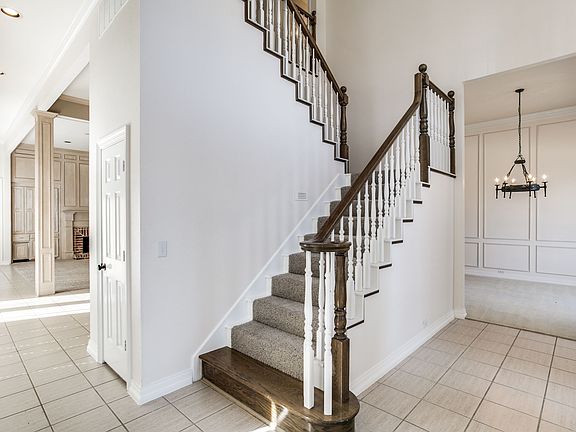 2nd image of 3233 Saint Bridges Dr