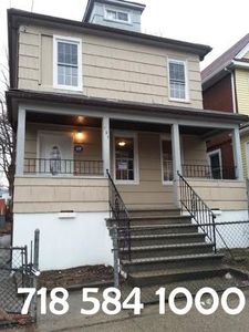 831 E 224th St, Bronx, NY, 10466