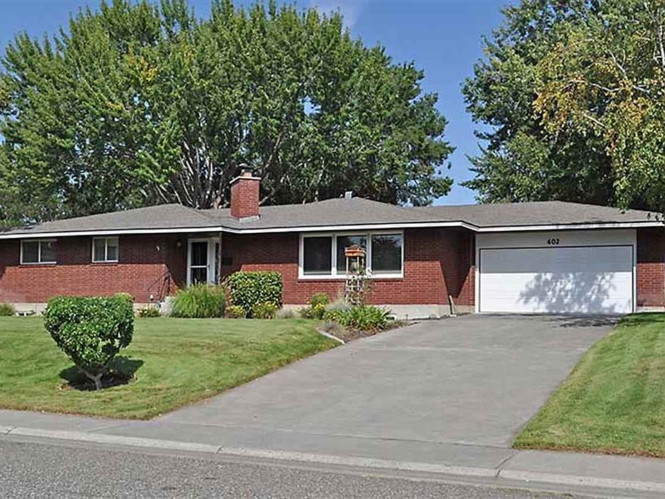 1st image of 402 Sierra St