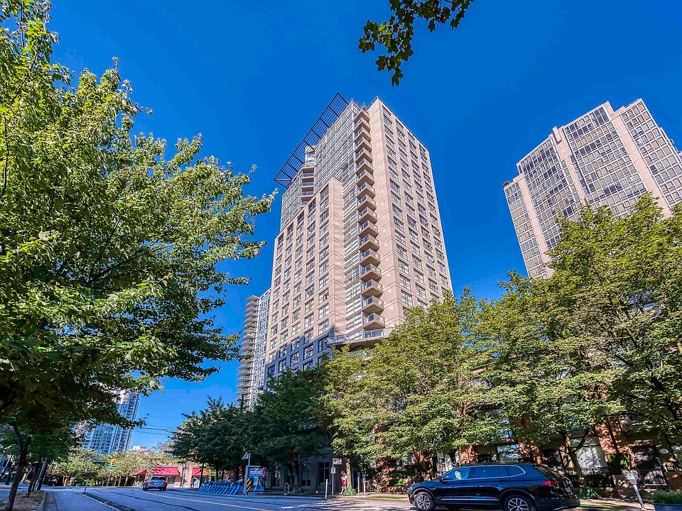 1st image of 989 Beatty St #707