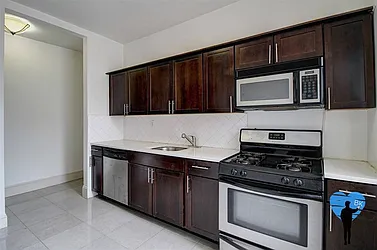 Rented by Next Door Realty NYC