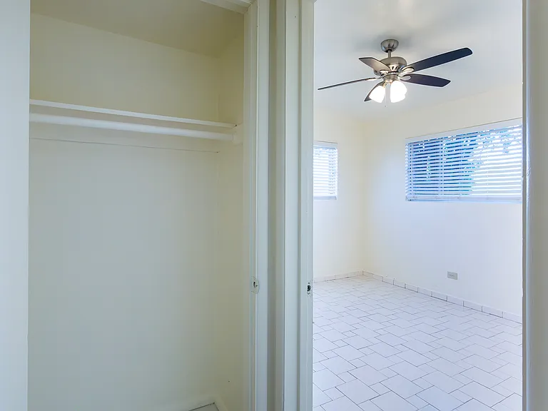 535 N Cimarron St — Photo 24