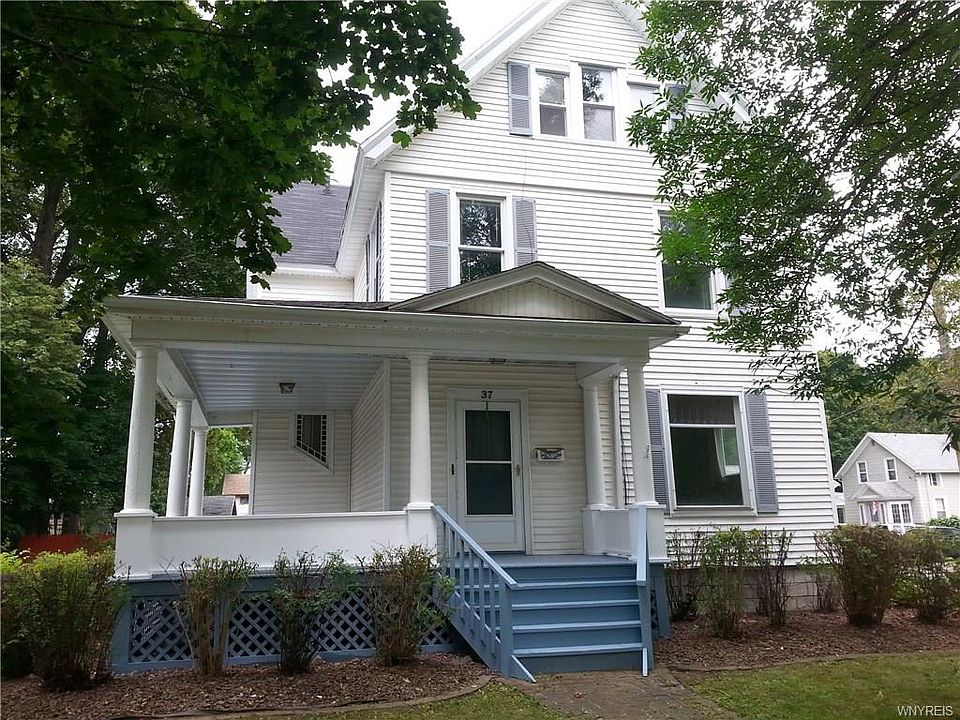 1st image of 37 Livingston St