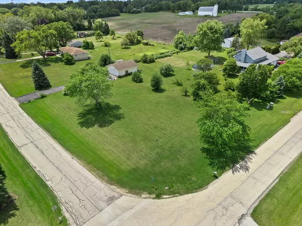 2968 Valley View Rd Lot 21, Wadsworth, IL 60083