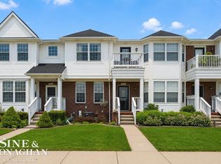 29353 Classic Dr, Chesterfield, MI 48051