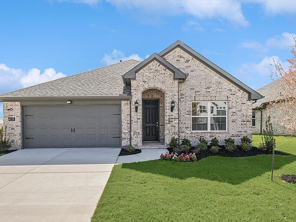 4th image of 409 Portina Dr
