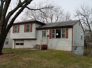 8124 NE 50th St, Kansas City, MO 64119