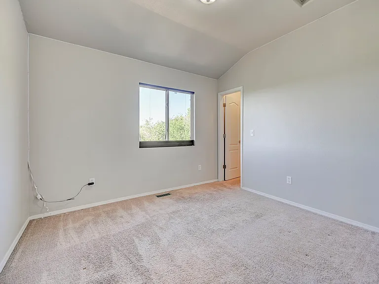 835 Ridgebury Pl — Photo 20