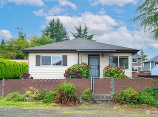 813 N 31st St, Renton, WA 98056