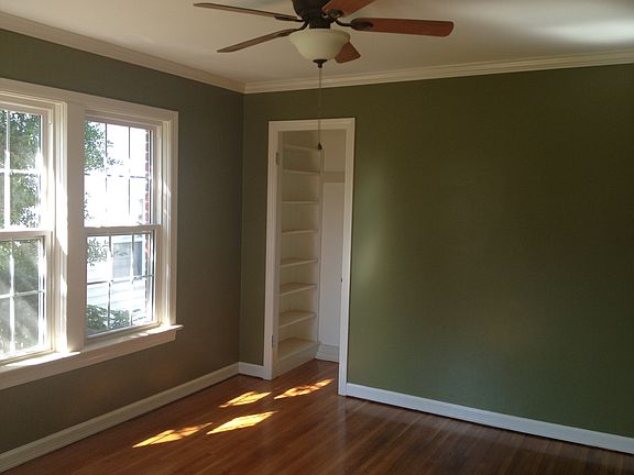 4th image of 1307 S Knoxville Ave