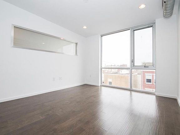 2nd image of 1442 N 7th St #2B