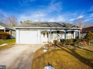 23 Maidstone Pl, Southampton, NJ 08088