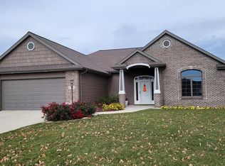 593 Indian Trce, Ossian, IN 46777