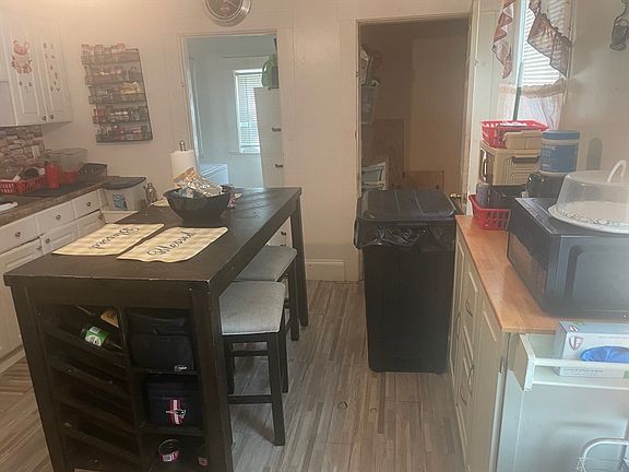 4th image of 13 Stafford St