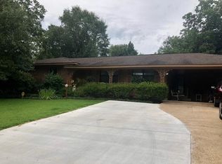 292 W Gould Ave, Eupora, MS 39744