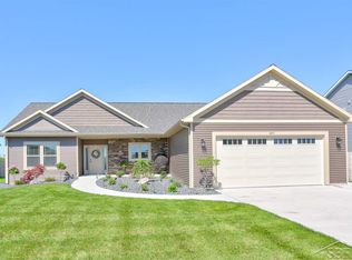 4471 E Lakecress Dr, Saginaw, MI