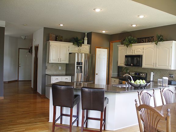 2nd image of 5602 W 158th St