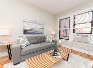 2916 N Mildred Ave #O1, Chicago, IL 60657